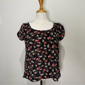 Guess floral top